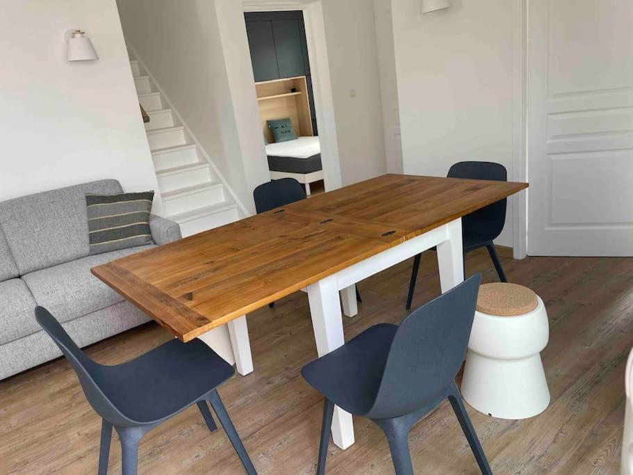 Maison De Vacances La Flotte 00491Ui Extérieur photo